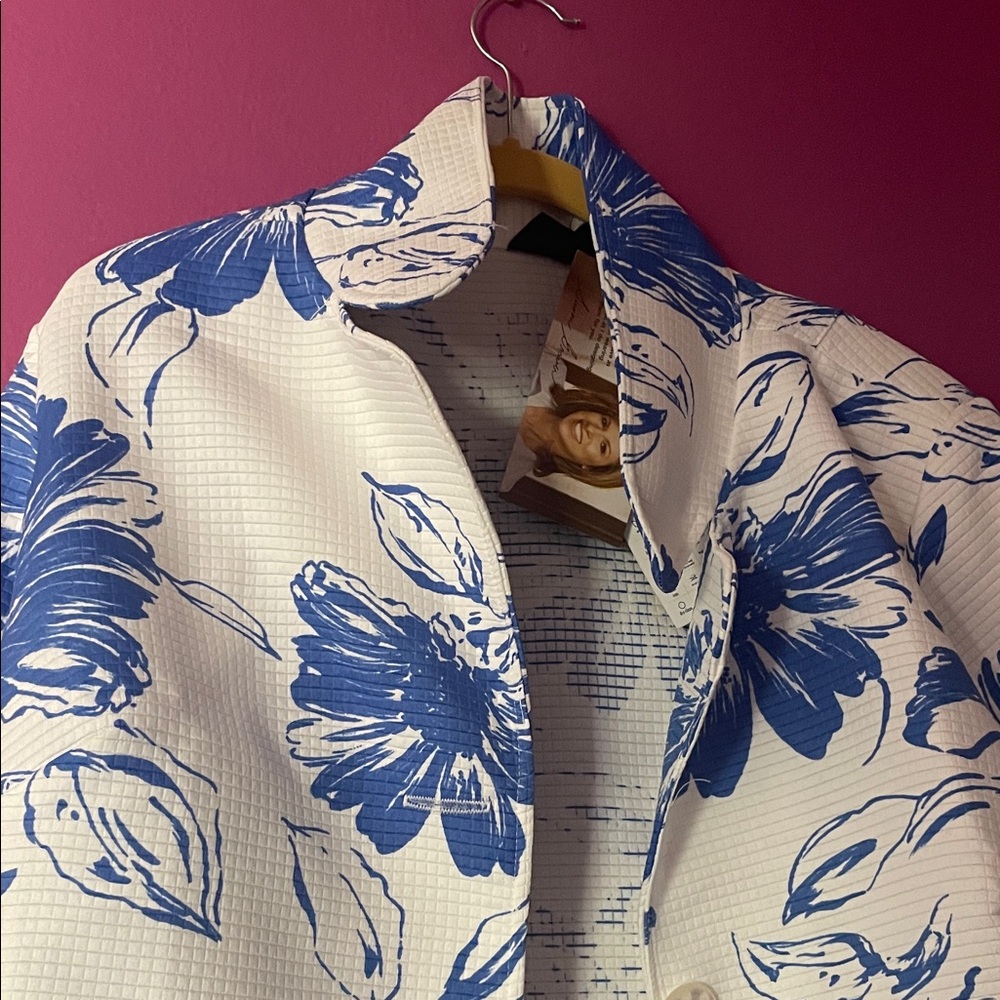 Susan Graver Blue and White Blazer
